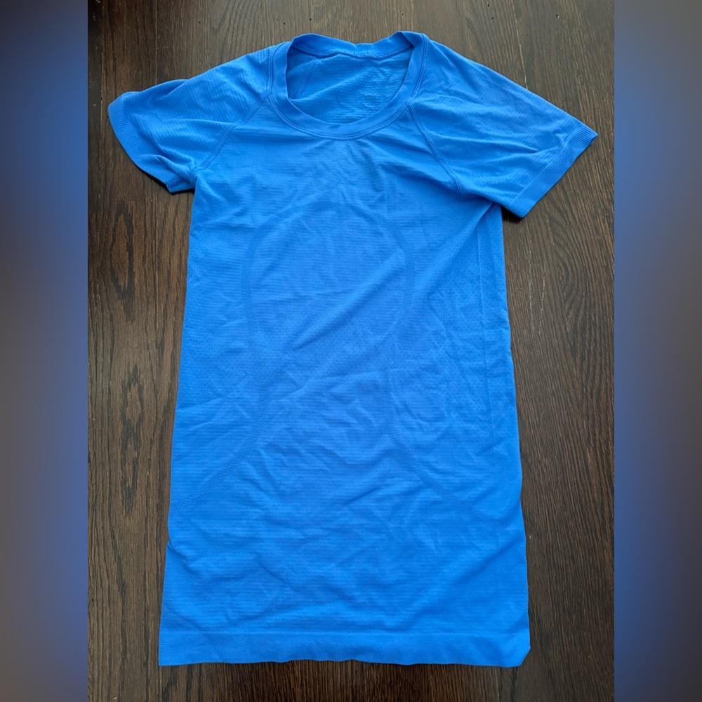 Bright Blue Lululemon swiftly tech